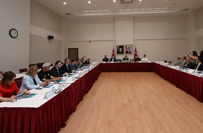 Kocaeli Valiliği'nde Genişletilmiş İl Güvenlik ve Asayiş Koordinasyon Kurulu toplandı