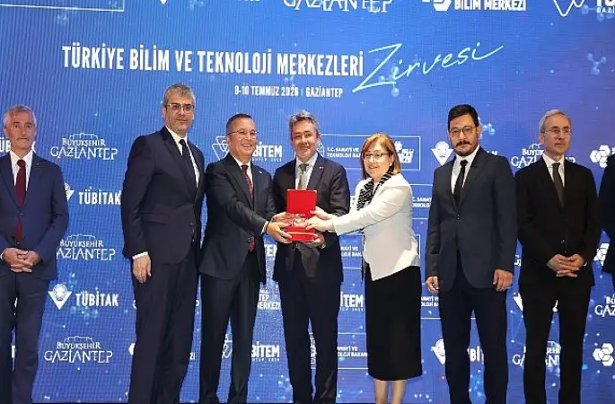 Konya Bilim Merkezi'ne “Bilim ve Toplum Çalışmalarını Dijitalde Yaygınlaştırma" Ödülü