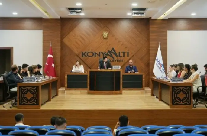 Konyaaltı Belediyesi Gençlik Meclisi ikinci toplantısını gerçekleştirdi