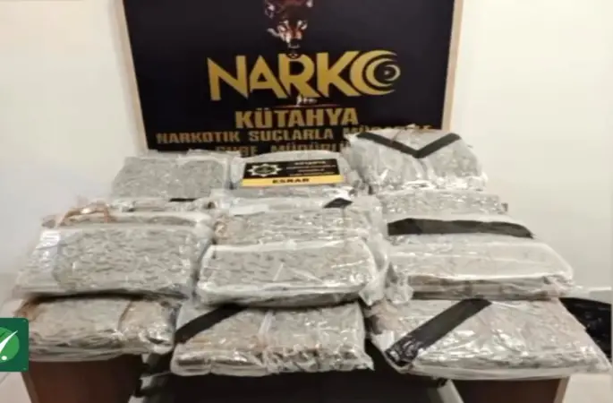 Kütahya’da 42 kilo 582 gram esrar ele geçirildi
