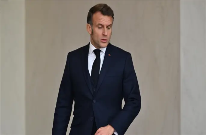 Macron, Fransa’da darbe olmuş gibi gösteren yapay zeka ürünü video üzerine sosyal medyaya karşı uyardı
