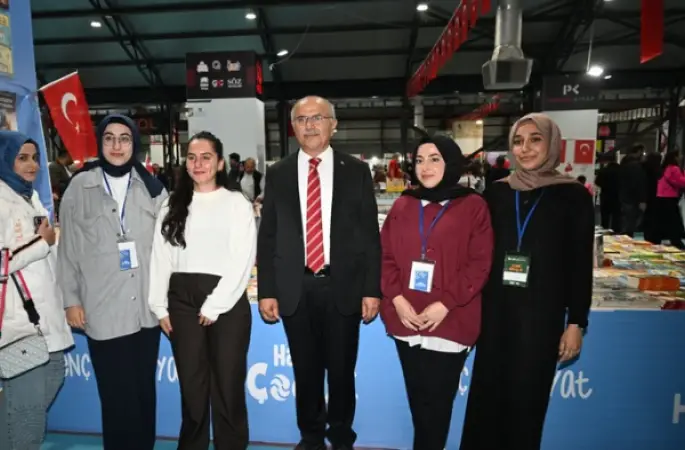 Malatya Kitap Fuarı 300’ü aşkın yazarı kitapseverlerle buluşturdu