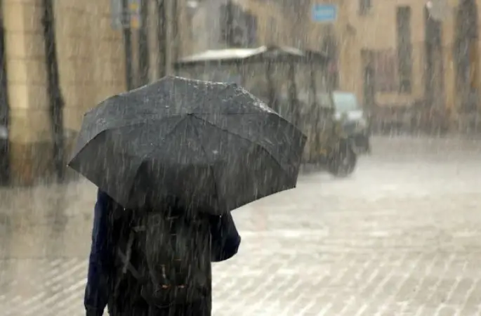 Meteorolojiden kuzeybatı kesimler için kuvvetli yağış uyarısı