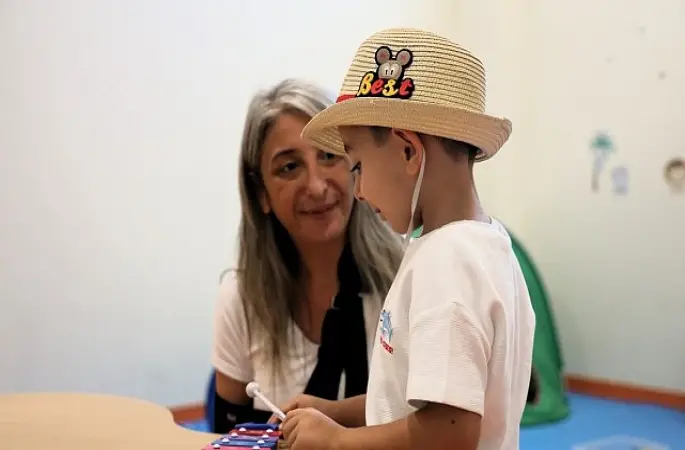 Minik Hazar Ali, ilk kez “anne" dedi