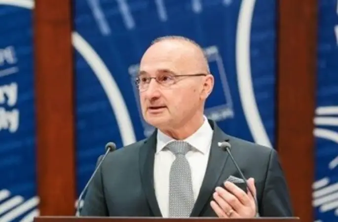 Radman: Çek polislerin çalışmaları Adriyatik’te turist güvenliğine katkı sağlıyor