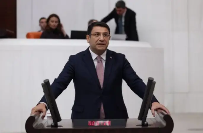 Şahin: Çiftçiye vere vere borç verdiniz, ala ala şimdi toprağına mı sıra geldi?