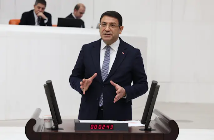 Şahin: İktidarın millete sunduğu hizmetin adı artık ayıplı hizmettir
