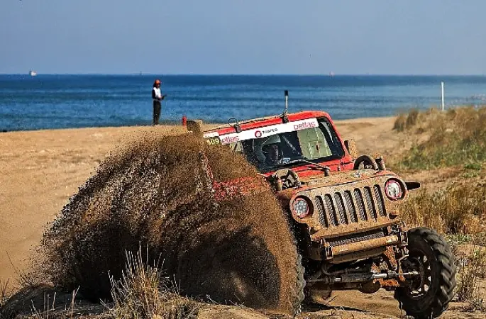 Sakarya Küçükboğaz'da Offroad Şöleni