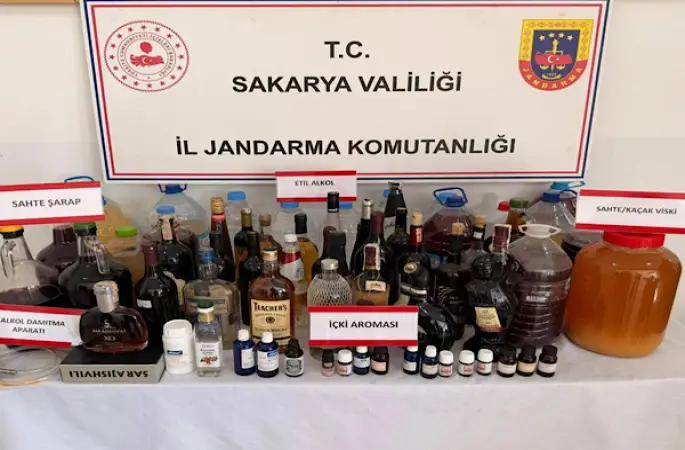 Sakarya’da sahte alkol operasyonunda 5 şüpheli yakalandı