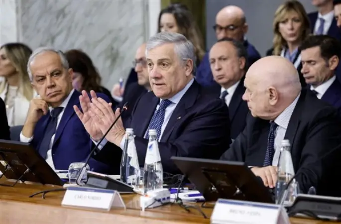 Tajani: Güvenlik güçlerinden 141 yaralı. Kabul edilemez bir bilanço