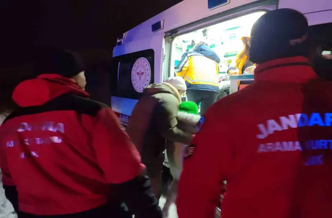 Tunceli’de kedinin tırmaladığı çocuk için ekipler seferber oldu
