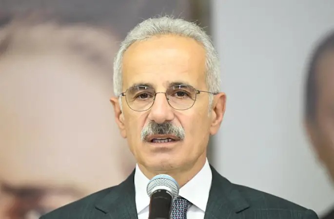 Uraloğlu: İstanbul Havalimanı'nın 4. pisti bugün hizmete giriyor