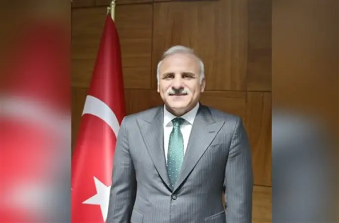 Vali  Zorluoğlu’ndan Vali Canbolat’a tebrik mesajı