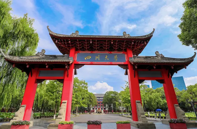 Xi: Sichuan Üniversitesi ulusal stratejilere hizmet etmede öncü rol üstlenmeli