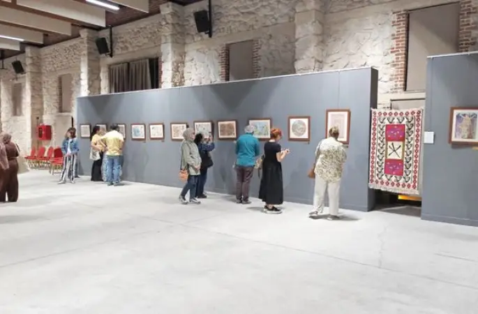 Yaşar Kemal’in 57 kitabı minyatürlerle Adana’da sergileniyor